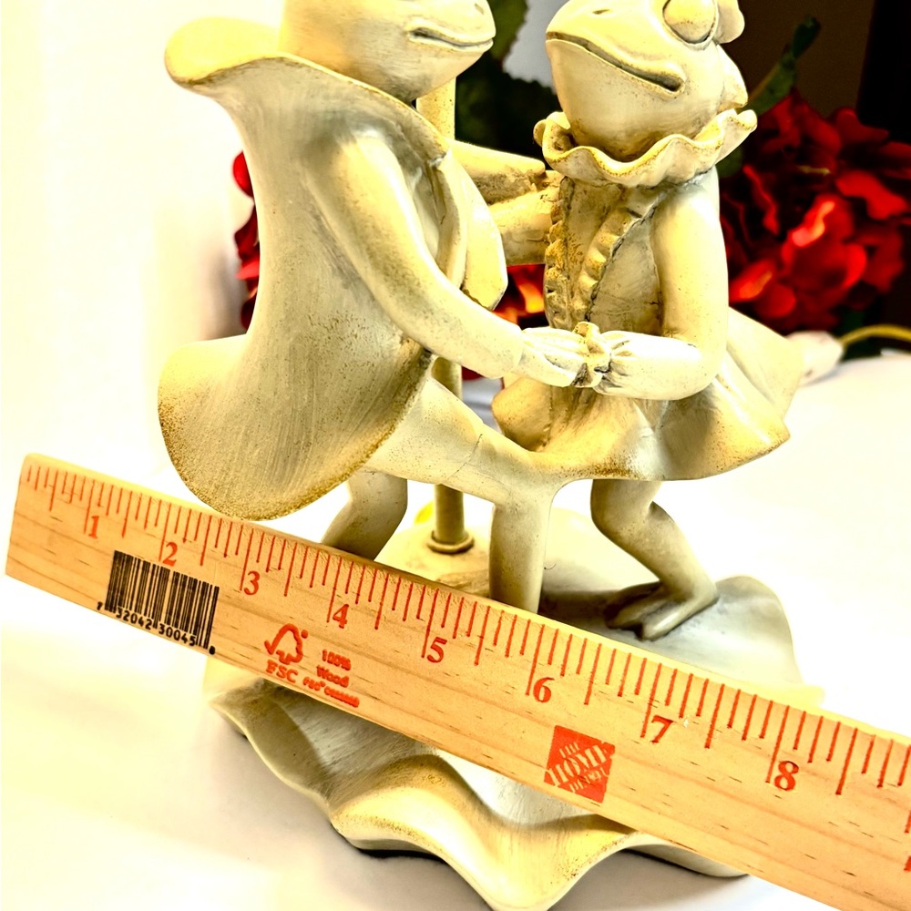 Original, Vintage Dancing, Prince & Princess Frog, Lily Pad Table Lamp 1970s - Picture 7 of 10